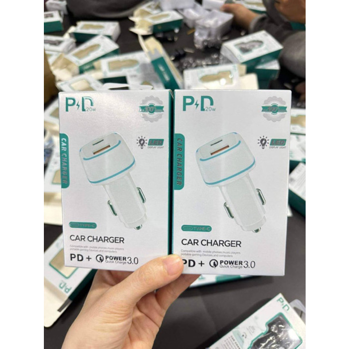 EP90-កន្ទុយបារីឡាន និងម៉ូតូ PD 20W+1USB
