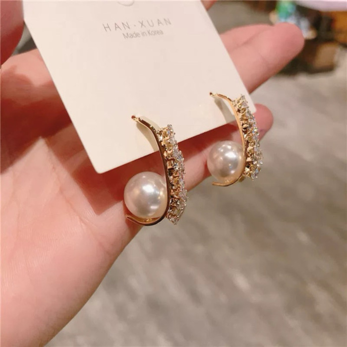 E109 Woman's Earrings /ក្រវិល