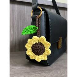   Keychain sunflower បន្តោងសោរផ្កាឈូករត្នន៍