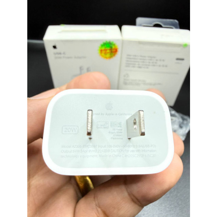 EP92-ដុំសាក IPhone 20w ហ្ស៊ីន🔋រោងចក្រ(តៃវ៉ាន់)