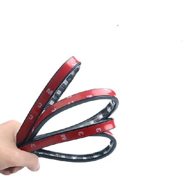 ភ្លើងដាក់ក្នុងឡាន ញាក់តាមភ្លេង