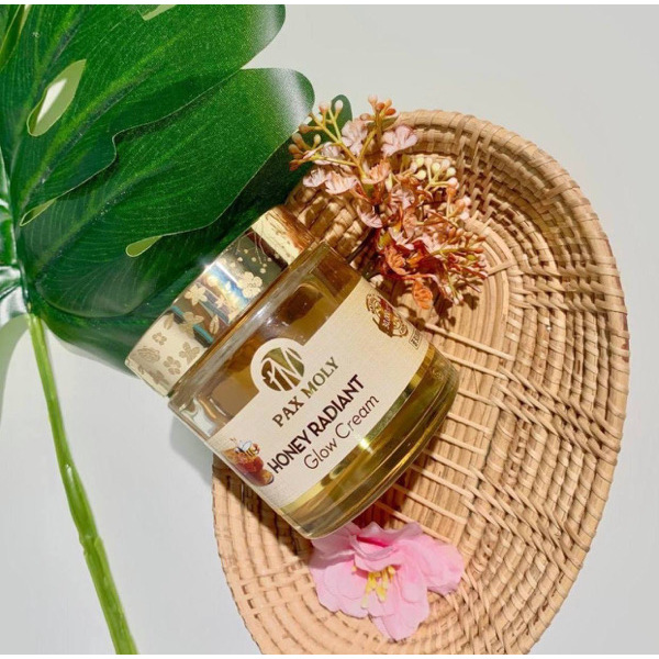 Pax Moly Honey Radiant Glow Cream 100g - 1 Cup