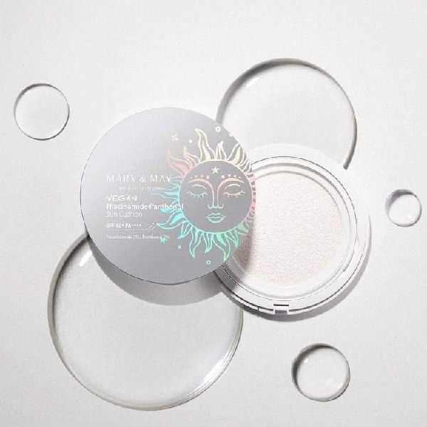 MARY&MAY Vegan Niacinamide Panthenol Sun Cushion SPF50+ PA++++