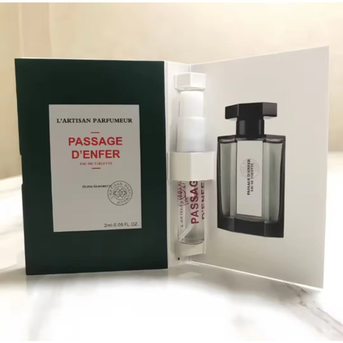 L'Artisan Parfumeur Passage D'Enfer eau de toilette 2ml / ទឹកអប់