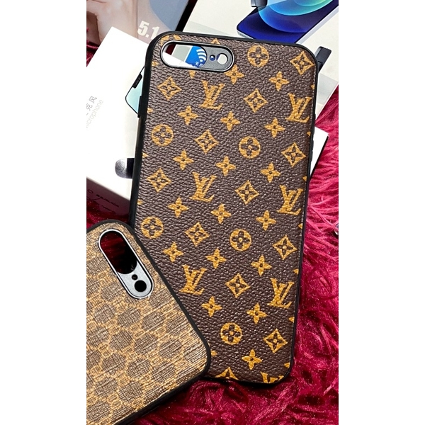 សំបកទូរសព្ទ LV ការ៉ូ iPhone 7/8 Plus