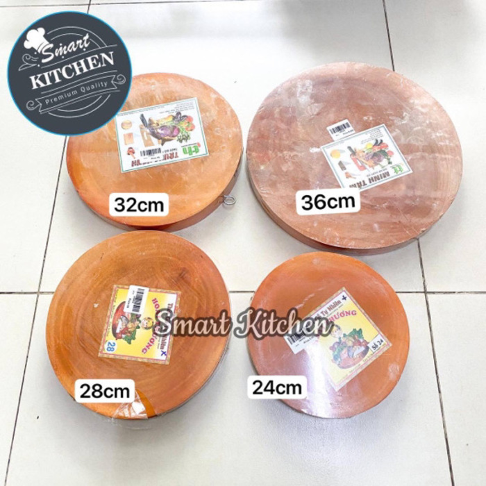 VN Round Cutting Board 24cm