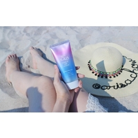 SKIN AQUA Tone Up UV Essence 