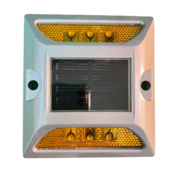 Light Street color yellow use sola