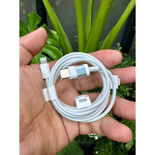 EP24- ខ្សែសាក iPhone 14Pro max ហ្ស៊ីនពីប្រអប់