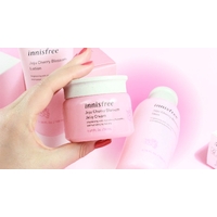 innisfree Jeju Cherry Blossom Line Set