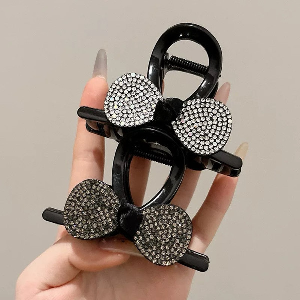 H8 Hair clippers white /  ដង្កៀបត្បូងស