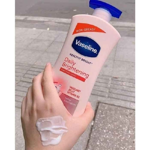 Vaseline lotion online pink