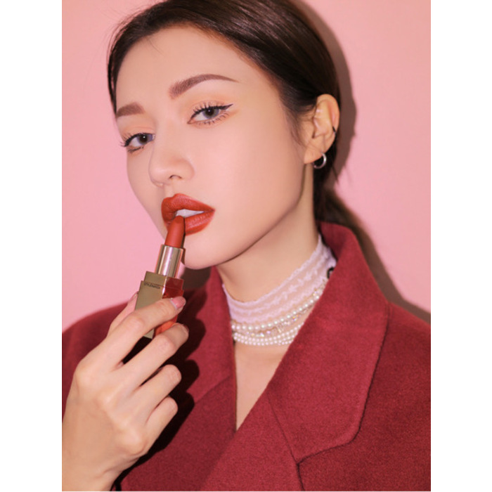 ក្រែមលាបមាត់ 3CE Matte Lip Color #228 RED SEVENTIES