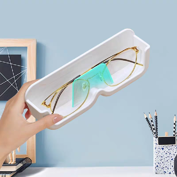 Wall Mounted Glasses Storage