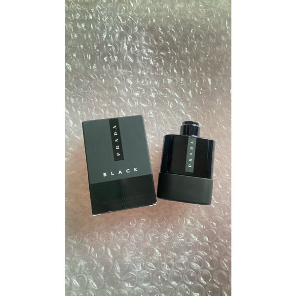 Prada Luna Rossa Black Eau de Parfum 9ml / ទឹកអប់បុរស