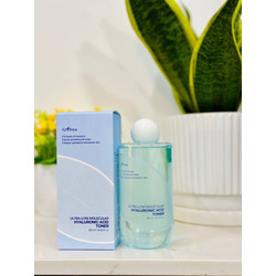 Isntree Ultra-low molecular hyaluronic acid toner 