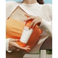 Jumiso All Day Vitamin Clean & Mild Facial Cleanser 