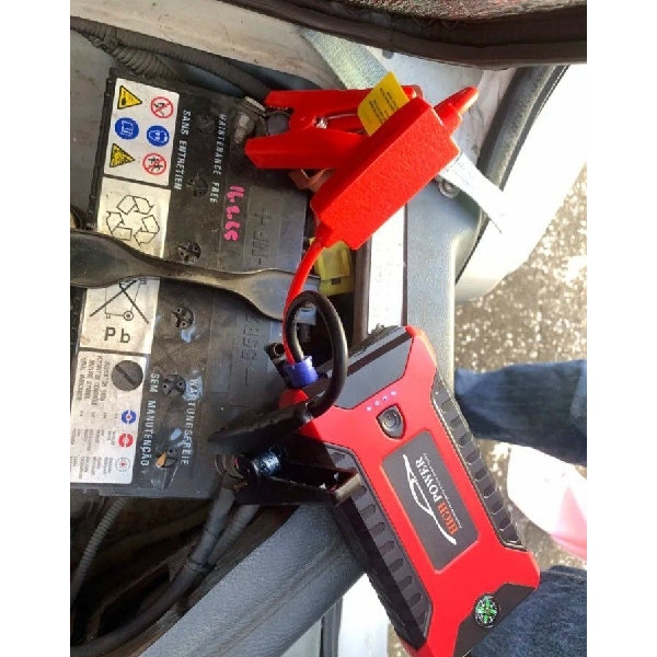 Power Bank កូវអាគុយឡាន នឹង ស្នប់