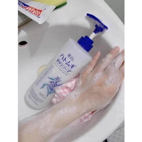 HATOMUGI Moisturizing Washing Body Soap  800ml