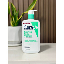 CeraVe Hydrating Facial Cleanser 562ml