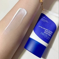 🔥ប្រម៉ូសិន - ISNTREE Hyaluronic Acid Watery Sun Gel SPF 50