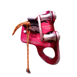ក្រចាប់សំរូត CAMP-Safe 2256 - Red