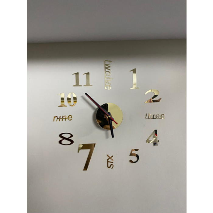 DIY Sticker Clock