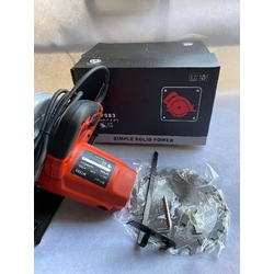 ម៉ូទ័រច្រៀកឈើ ពណ៌ក្រហម