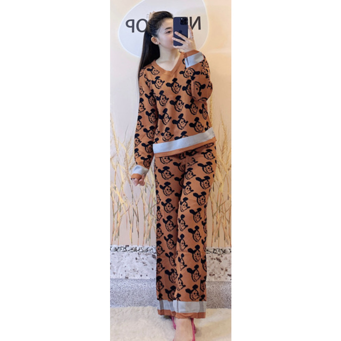 Knitted Wear Size L