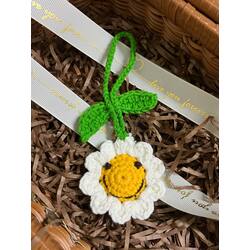  Chamomile Smile​ bag charm បន្តោងចងកាបូបផ្កាឆាម៉ូម៉ាល