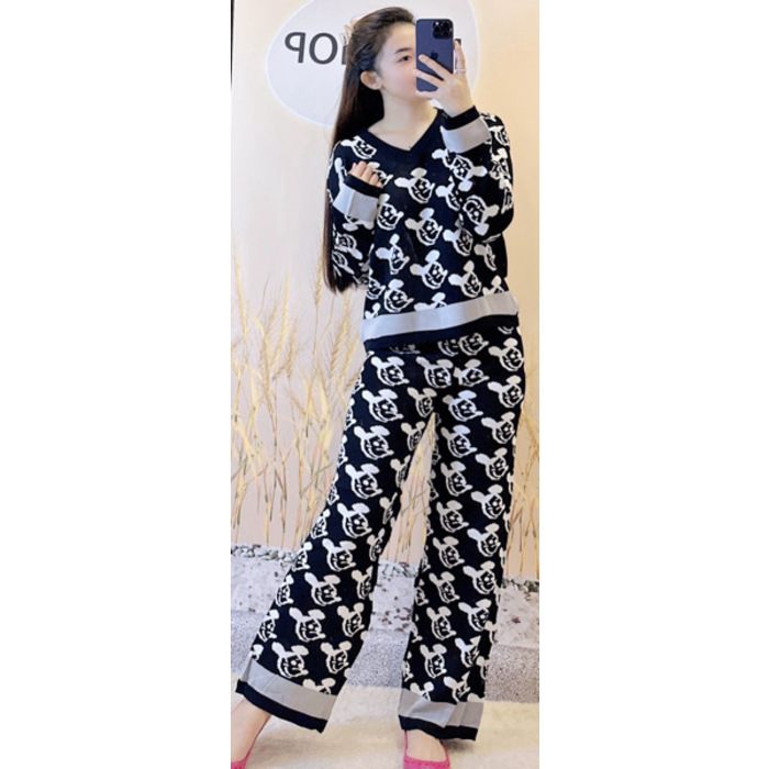 Knitted Wear Size L
