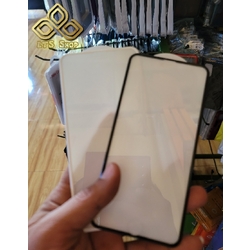 ស្គ្រីនការពារគែមផុស iPhone XS Max