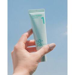 Numbuzin No.1 Pure-Full Calming Water Sunscreen