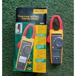 អូមម៉ែត្រ​ ជីថល FLUKE 376 (AC/DC)