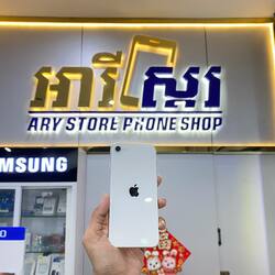 Used iPhone SE 2nd Generation 64G