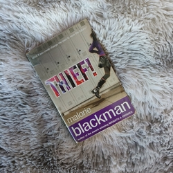 Second Hand Paperback Book - Thief by Malorie Blackman