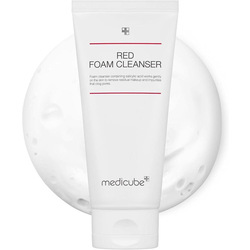 Medicube red foam cleaner 