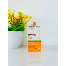 LA ROCHE-POSAY Anthelios UV Mune 400 Fluide Oil Control  SPF 50+  