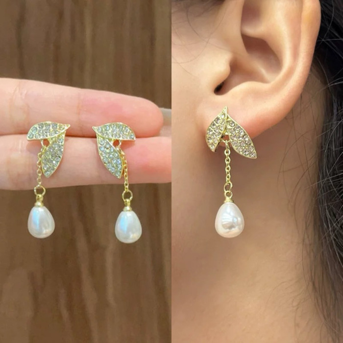 E145 Woman's Earrings /ក្រវិល