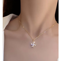 Woman's Fashion Necklace (ខ្សែកនារី)