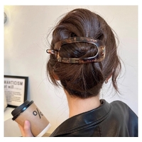 Hair Clip/ដង្គៀបសក់- Red brown color