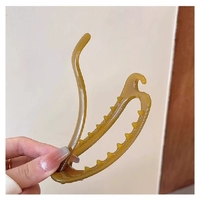 Hair Clip/ដង្គៀបសក់- Brown color