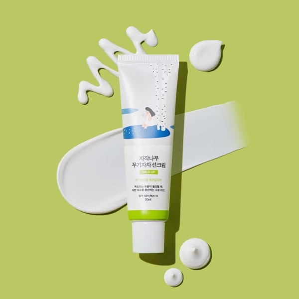 ROUND LAB Birch Moisturizing Mild-Up Sunscreen 