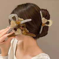 H11 Hair clippers / ដង្កៀបពណ៌សាច់