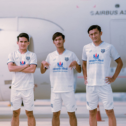 អាវកីឡាបុរស ដៃខ្លី ពណ៌ស