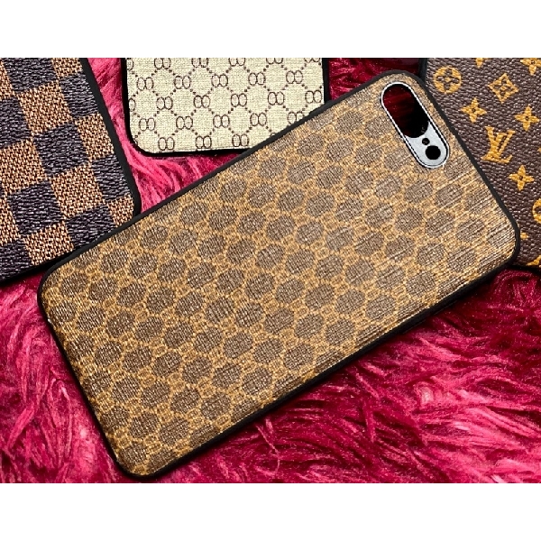 សំបកទូរសព្ទ LV ការ៉ូ iPhone 7/8 Plus