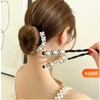 ដង្កៀបកៀបសក់រូបផ្កា UP070