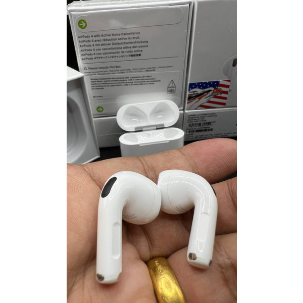 EP52-កាស AirPod 4 USA ANC