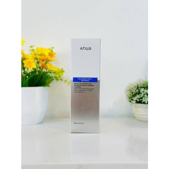 Anua 8 Hyaluronic Acid hydrating gentle foaming cleansing 