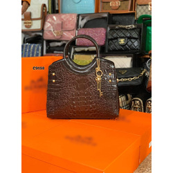 Crocodile Pattern Handbag 